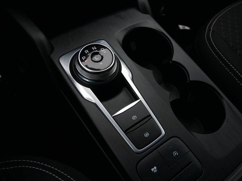 Certified 2025 Ford Escape Active AWD/4WD image 23