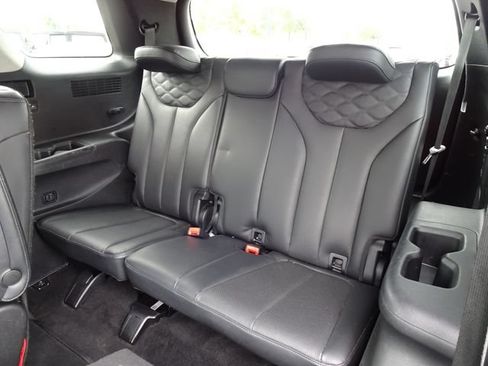 Used 2021 Hyundai Palisade Limited AWD/4WD image 16