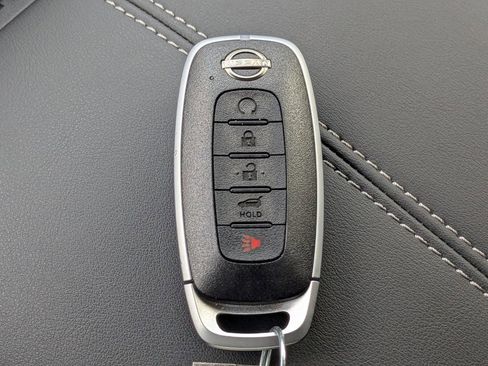 New 2026 Nissan Pathfinder Platinum w/ Cargo Package image 32