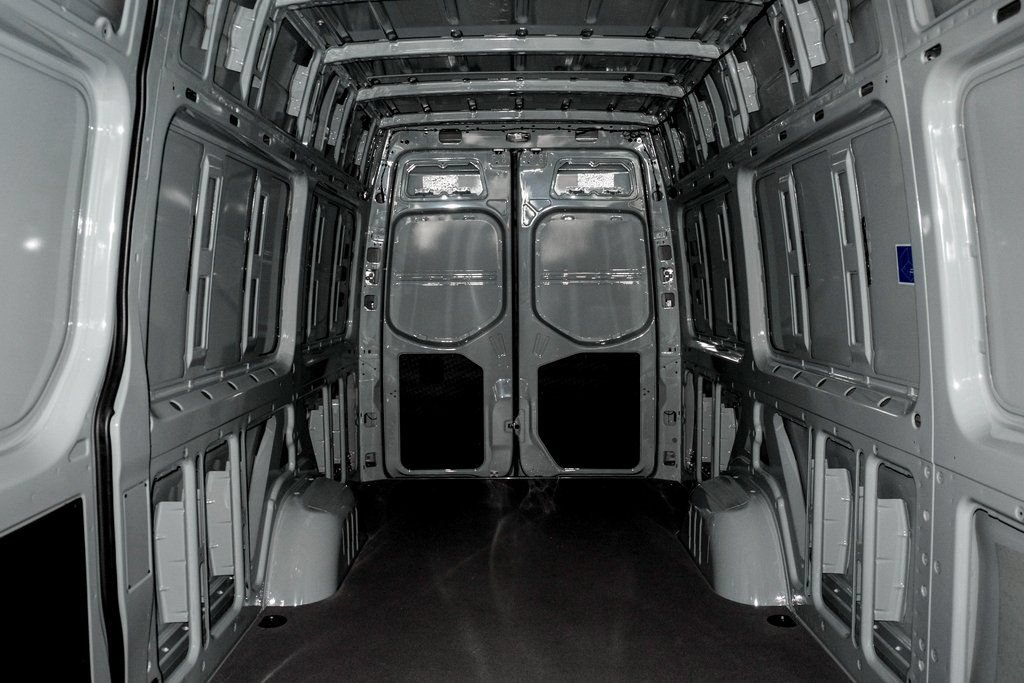 Used 2026 Mercedes-Benz Sprinter 2500 image 22