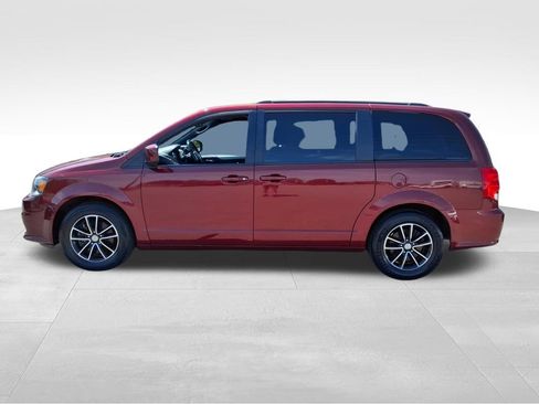 Used 2019 Dodge Grand Caravan GT FWD image 22