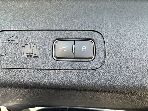 Certified 2024 Lincoln Aviator Premiere w/ Premium Package image 46