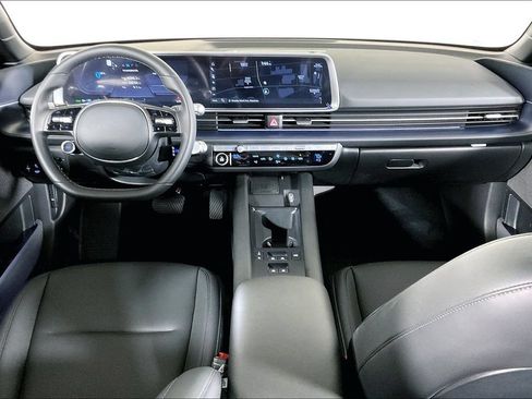 Used 2025 Hyundai Ioniq 6 SEL RWD image 15