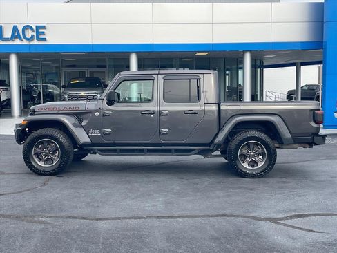 Used 2021 Jeep Gladiator Overland image 4