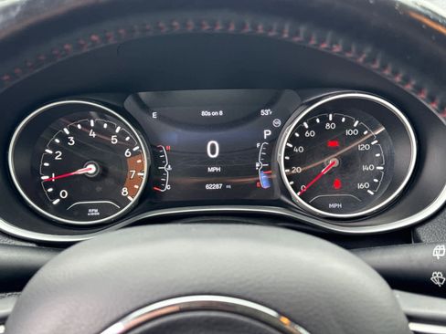 Used 2020 Jeep Compass Limited image 18