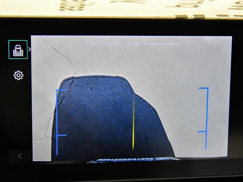 Used 2024 Kia EV9 Light Long Range RWD image 21