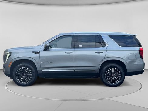 Used 2025 GMC Yukon Elevation w/ LPO, Floor Liner Package AWD/4WD image 2