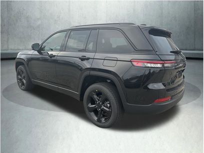 New 2025 Jeep Grand Cherokee Altitude