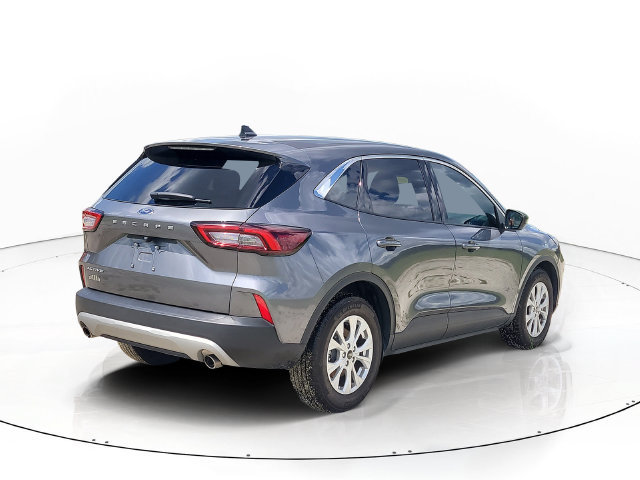 Used 2023 Ford Escape Active FWD image 5