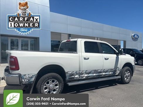 Used 2024 RAM 2500 Laramie AWD/4WD image 4