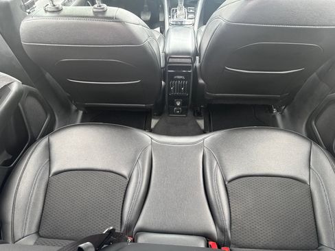 Used 2024 Jeep Compass Latitude AWD/4WD image 30