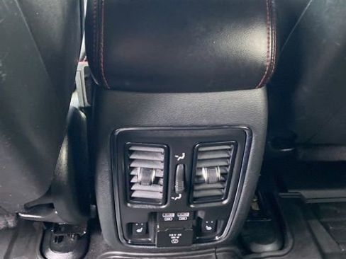 Used 2019 Jeep Grand Cherokee Trailhawk image 24