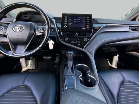 Used 2023 Toyota Camry SE FWD image 15