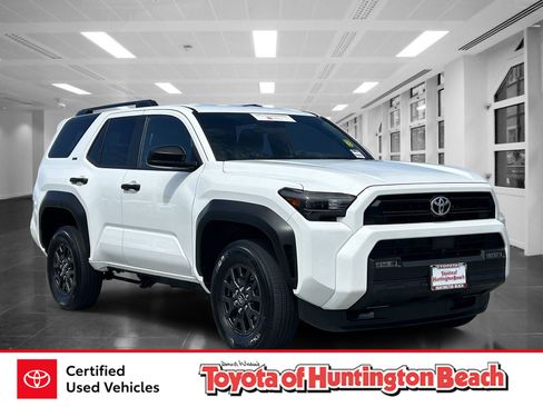 Certified 2026 Toyota 4Runner SR5 AWD/4WD image 1