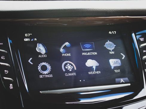 Used 2018 Cadillac Escalade Luxury AWD/4WD image 20