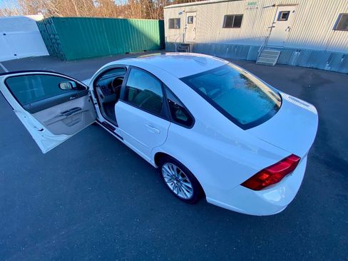 Used 2009 Volvo S40 2.4i image 31