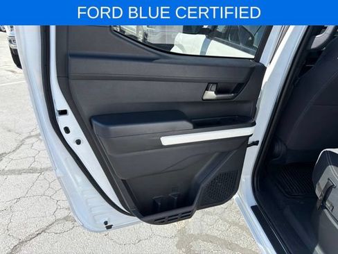 Used 2024 Toyota Tacoma TRD Sport AWD/4WD image 26
