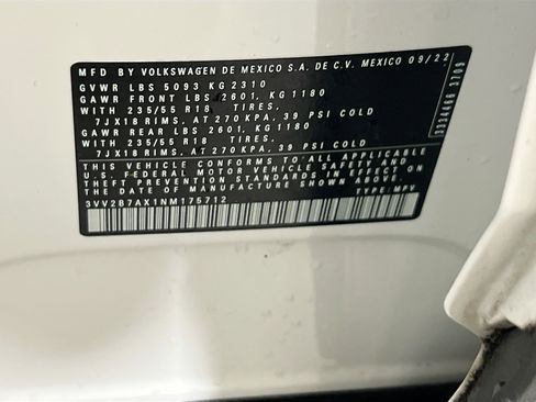 Used 2022 Volkswagen Tiguan SE image 30