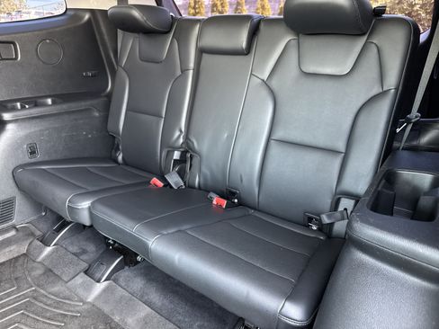 Used 2022 Kia Telluride S FWD image 31