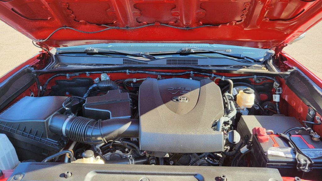 Used 2020 Toyota Tacoma Limited RWD image 42