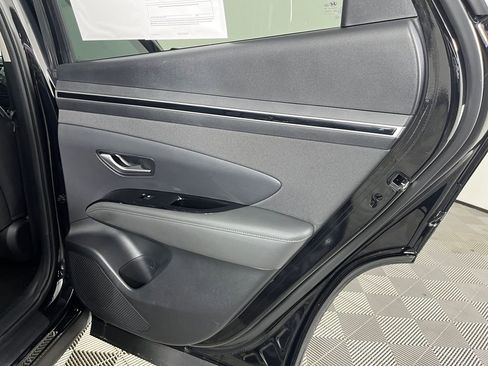 Used 2022 Hyundai Tucson SEL w/ Convenience + Premium Package AWD/4WD image 14