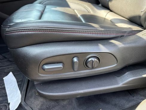 Used 2023 Chevrolet Traverse RS w/ LPO, Floor Liner Package AWD/4WD image 13