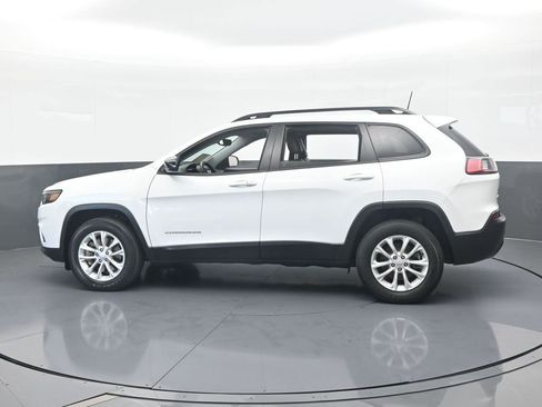 Used 2022 Jeep Cherokee Latitude Lux image 3