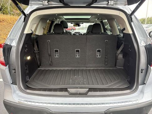 Used 2025 Subaru Ascent Limited w/ Popular Package #1 image 24