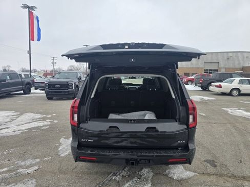 New 2026 Ford Expedition Max Active image 16