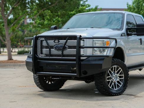 Used 2014 Ford F250 XLT w/ XLT Value Package AWD/4WD image 9