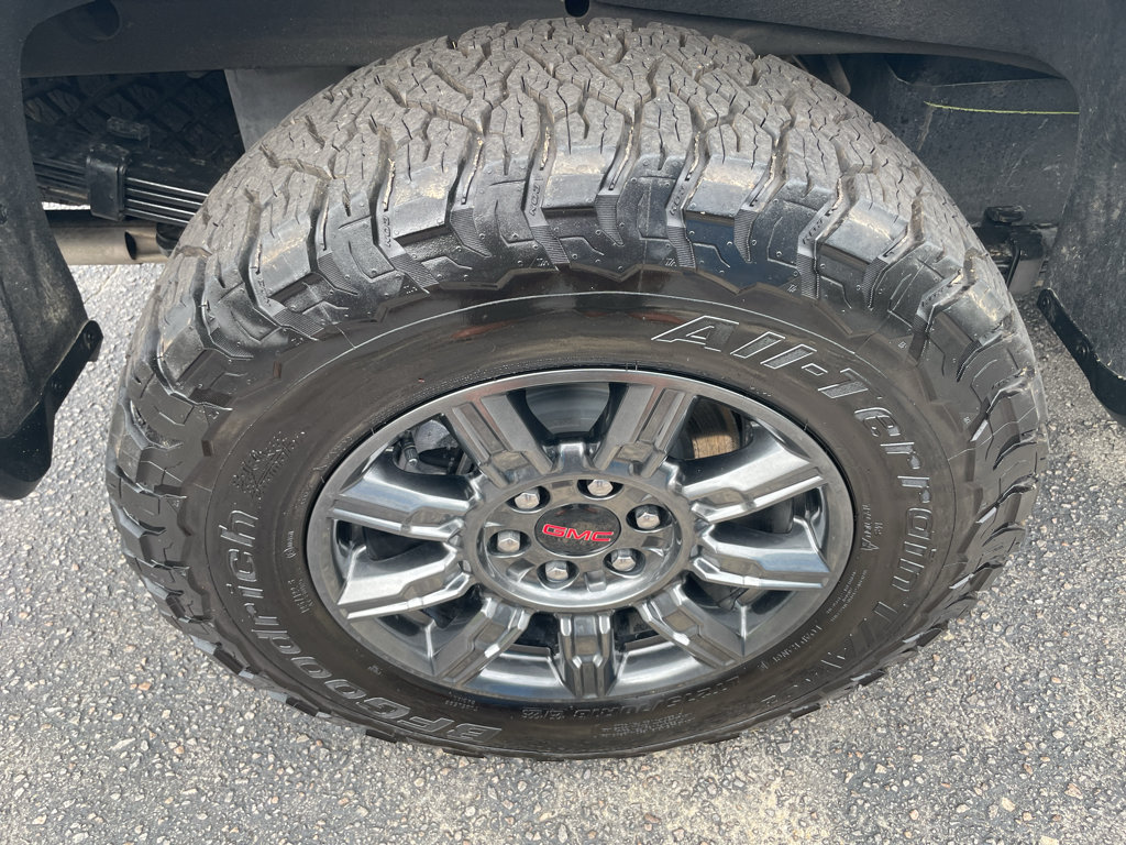 Certified 2026 GMC Sierra 1500 AT4X AWD/4WD image 10