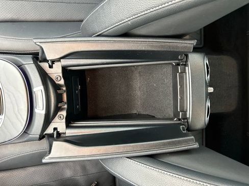 Used 2021 Mercedes-Benz E 350 4MATIC Sedan image 29