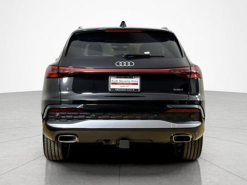 Used 2025 Audi Q5 Premium Plus w/ Premium Plus AWD/4WD image 4