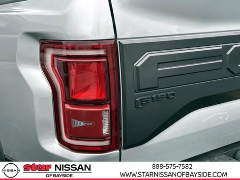 Used 2018 Ford F150 Raptor w/ Equipment Group 802A Luxury image 8