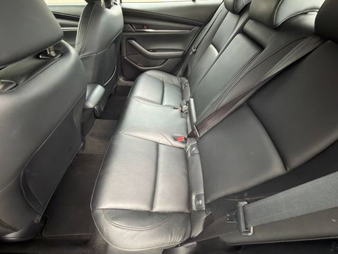 Used 2025 MAZDA MAZDA3 s FWD image 15