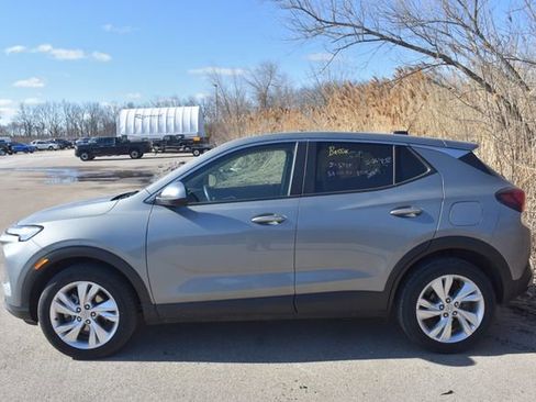 Certified 2025 Buick Encore GX Preferred image 6