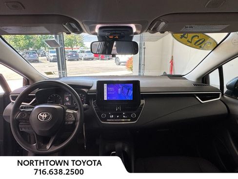 Used 2024 Toyota Corolla LE FWD image 22