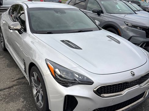 Used 2018 Kia Stinger GT AWD/4WD image 2