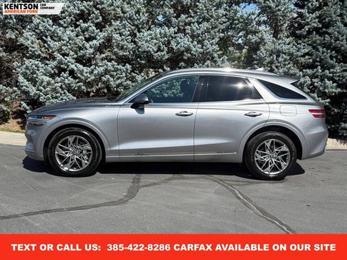 Used 2025 Genesis GV70 2.5T image 4