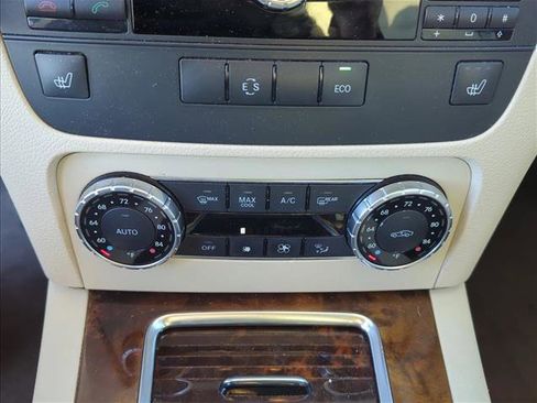 Used 2013 Mercedes-Benz GLK 350 2WD image 23