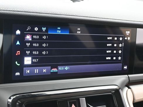 Certified 2026 Porsche Panamera image 15