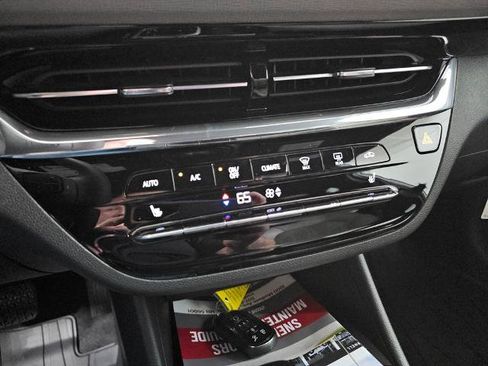 New 2026 Buick Envista Avenir image 19