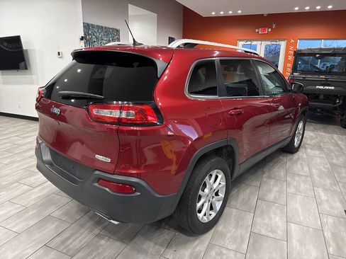Used 2015 Jeep Cherokee Latitude image 8