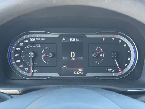 Certified 2024 Hyundai Santa Cruz SE image 24