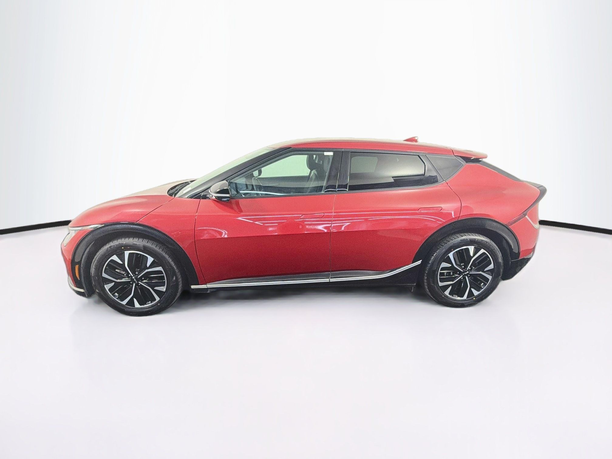 Used 2023 Kia EV6 Wind RWD image 4