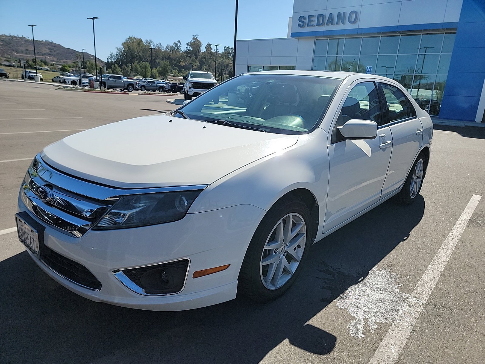 Used 2010 Ford Fusion SEL FWD image 4