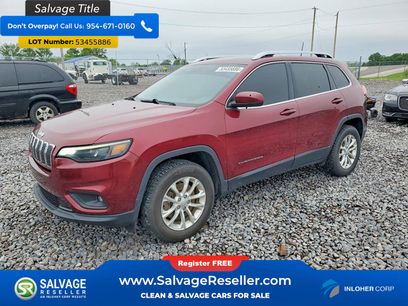 Used 2019 Jeep Cherokee Latitude w/ Cold Weather Group