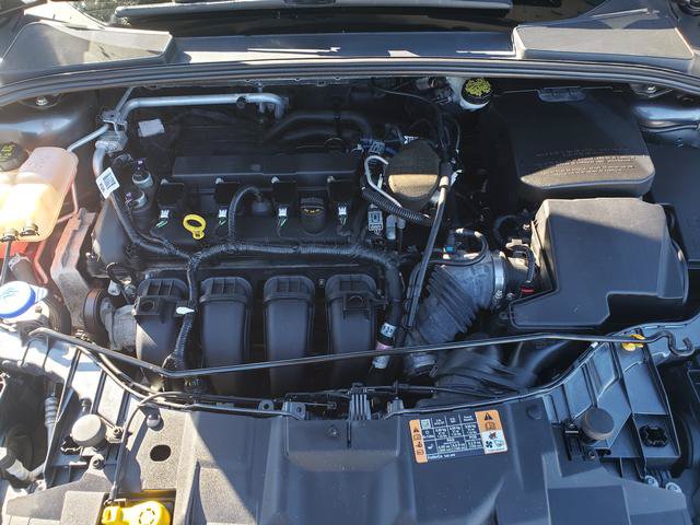 Used 2016 Ford Focus SE FWD image 9