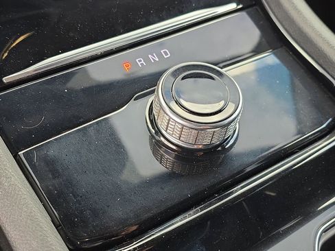 Certified 2023 Jeep Grand Cherokee Laredo w/ Luxury Tech Group I image 23