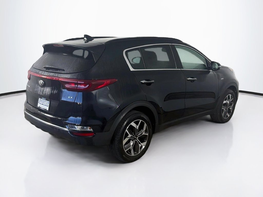 Certified 2022 Kia Sportage EX w/ EX Technology Package AWD/4WD image 5